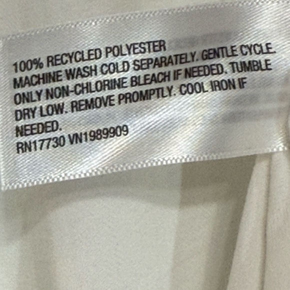 A New Day Ruffle Sleeve Accent White Blouse Size XL - Picture 6 of 6